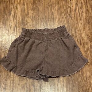 Arie Brown Ruffle Hem Shorts